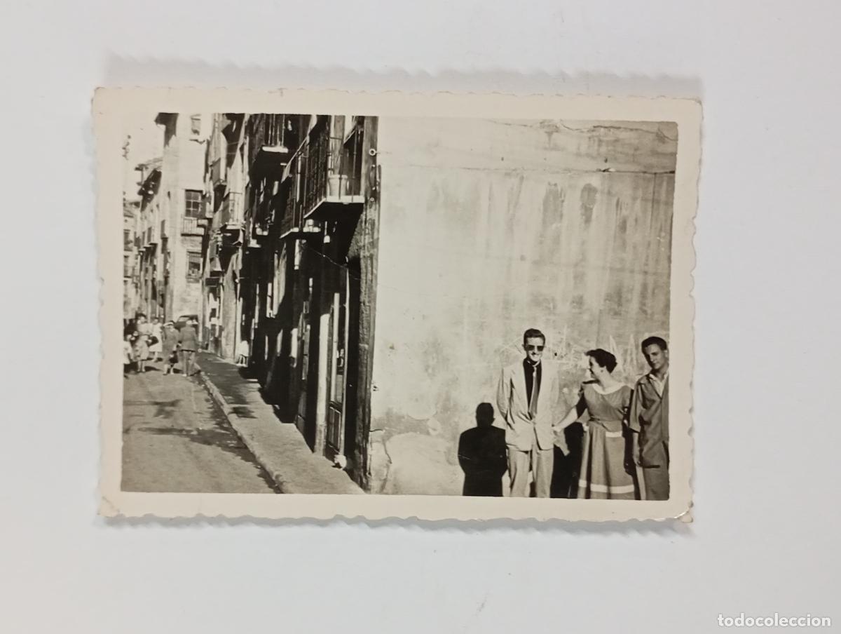 Fotograf&iacute;a antigua: ANTIGUA FOTOGRAF&Iacute;A PERSONAS EN LA CIUDAD. TDKP26Z2
