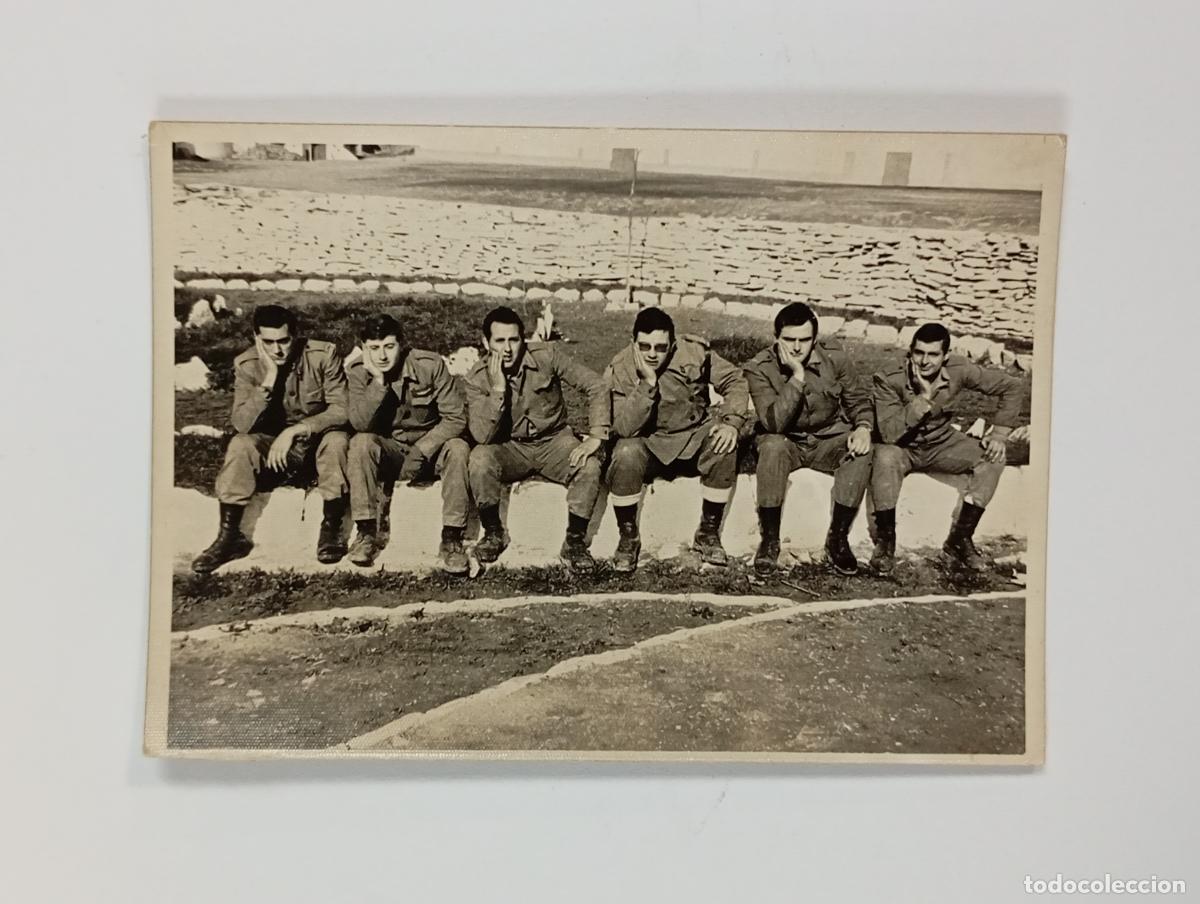 Fotografia antiga: ANTIGUA FOTOGRAF&Iacute;A MILITARES POSANDO. TDKP26Z2