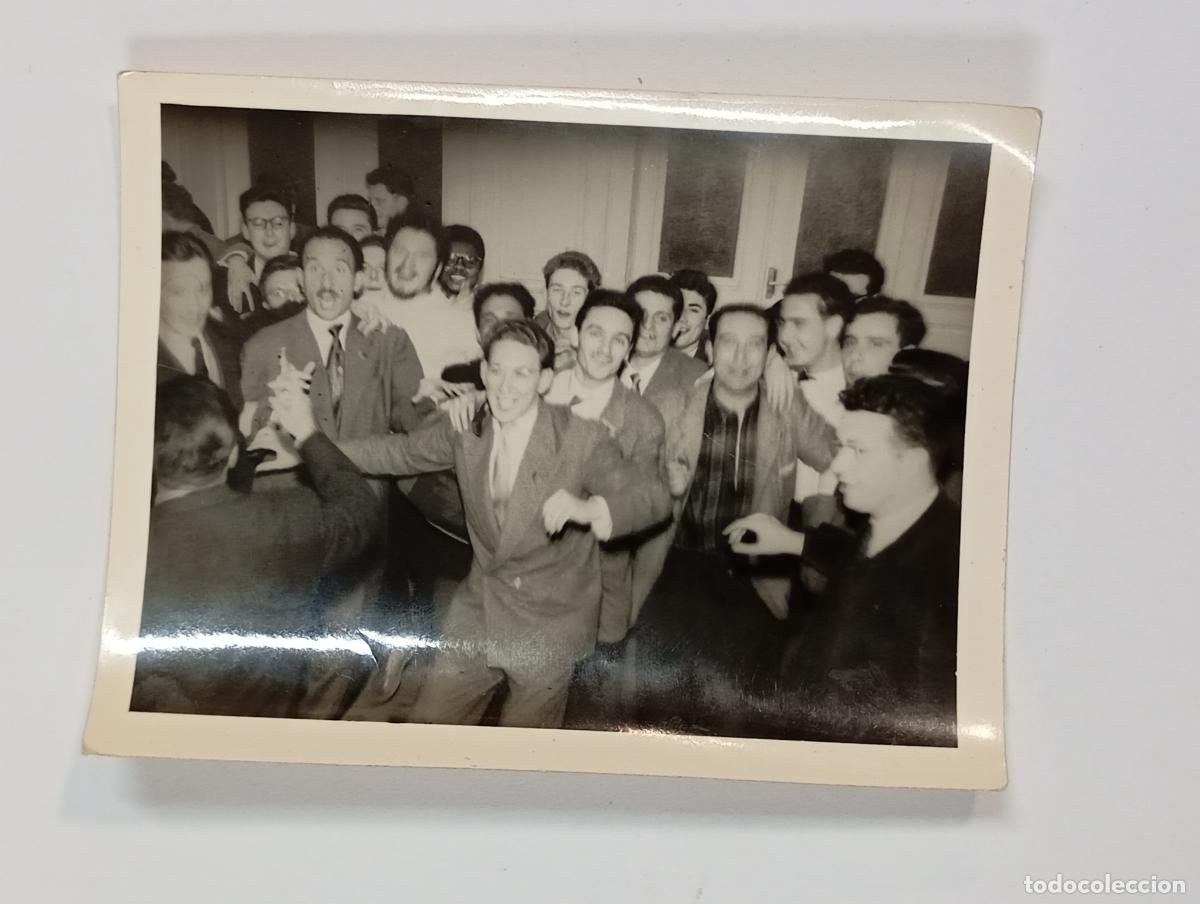 Fotograf&iacute;a antigua: ANTIGUA FOTOGRAF&Iacute;A GENTE BAILANDO EN BODA. TDKP26Z2