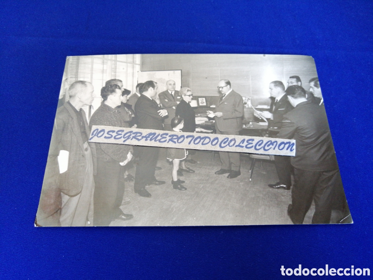 Photographie ancienne: ORGANIZACI&Oacute;N SINDICAL ESPA&Ntilde;OLA SINDICATO VERTICAL - &Eacute;POCA FRANQUISTA - JOS&Eacute; LUIS INSAUSTI LAGASTRAY