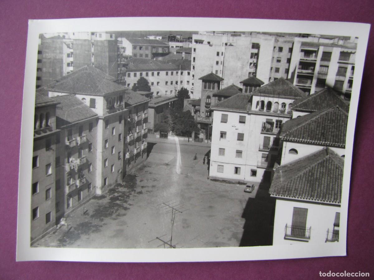 Fotograf&iacute;a antigua: FOTO DE GRANADA. A&Ntilde;OS 1970. 10X7 CM