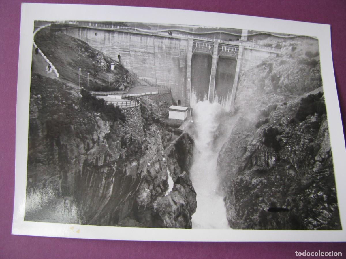 Antique Photography: FOTO DE JAEN. POZO ALCON. PANTANO DE LA BOLERA. 10,5X7,5 CM. ENERO 1969