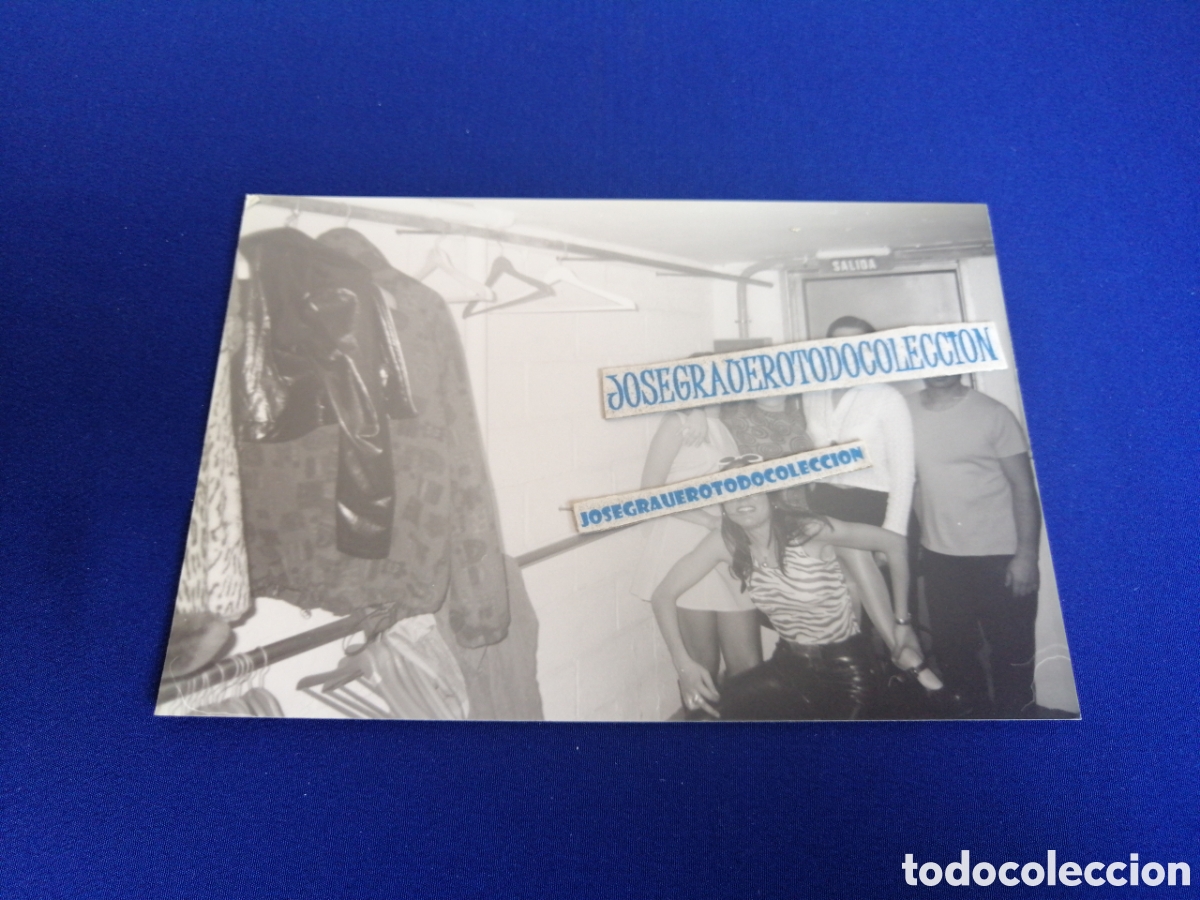 Antique Photography: MODELOS POSANDO - MOVIDA VALENCIANA - RUTERAS DISCOTECA O PUB RUTA DEL BACALAO FOTOGRAF&Iacute;A