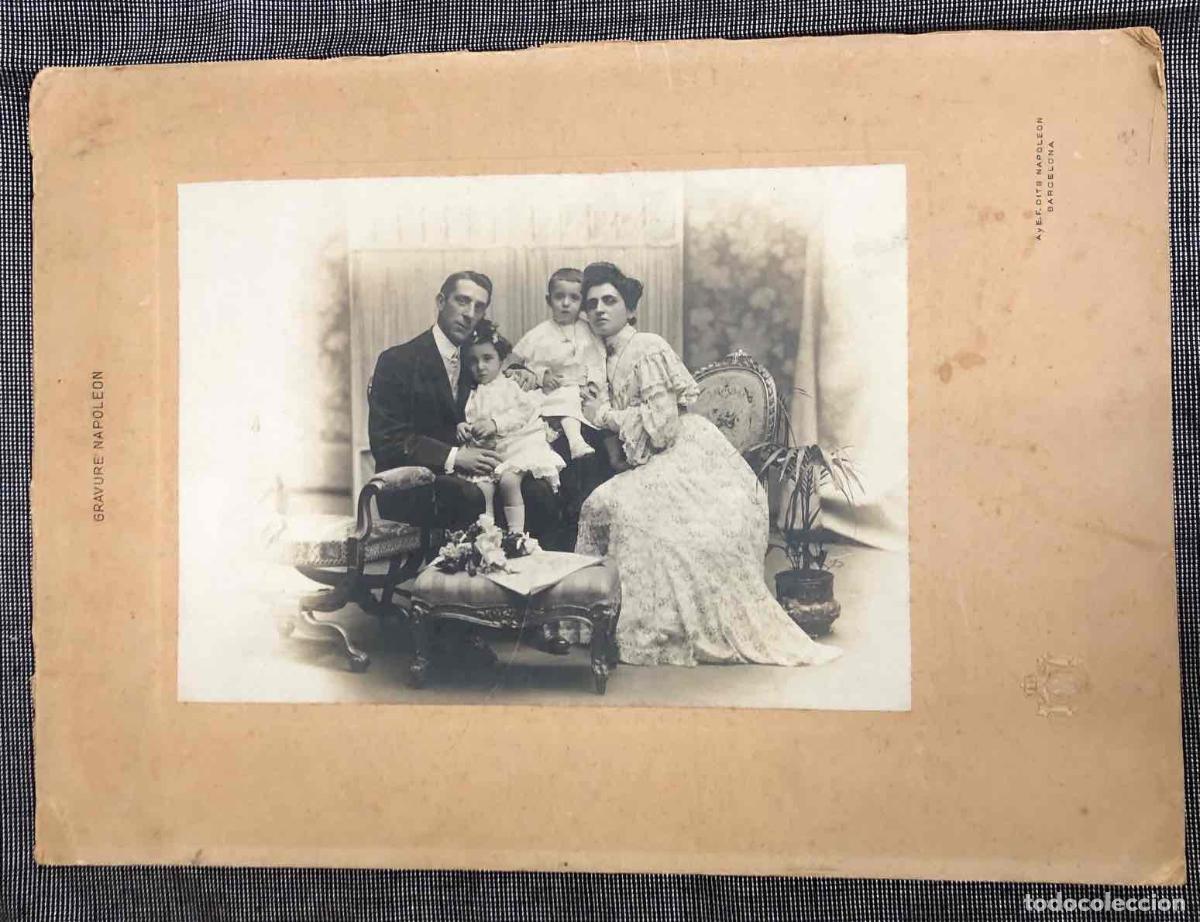 Fotograf&iacute;a antigua: FOTOGRAFIA FAMILIAR GRAVURE NAPOLEON, BARCELONA