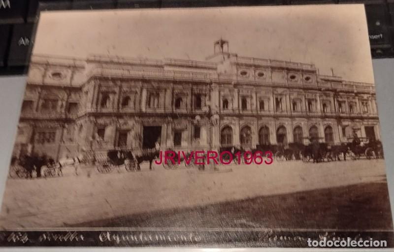 Fotograf&iacute;a antigua: SEVILLA, SIGLO XIX, ALBUMINA DEL AYUNTAMIENTO, FOT. RAMON ALMELA, 130X100MM