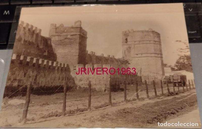 Fotograf&iacute;a antigua: SEVILLA, SIGLO XIX, ALBUMINA DE LAS MURALLAS DE LA MACARENA, 98X134MM