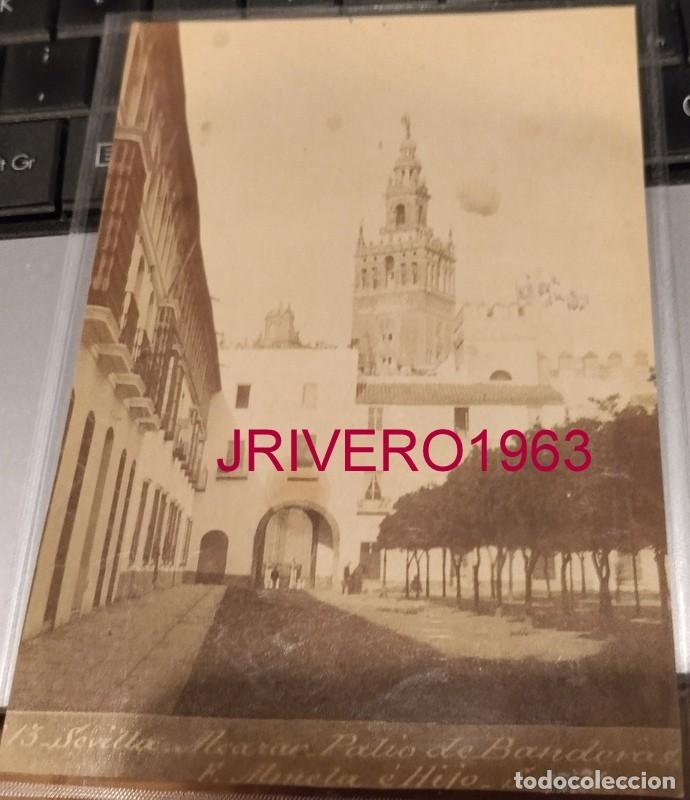 Fotograf&iacute;a antigua: SEVILLA, SIGLO XIX, ALBUMINA VISTA DEL PATIO BANDERAS, 98X130MM