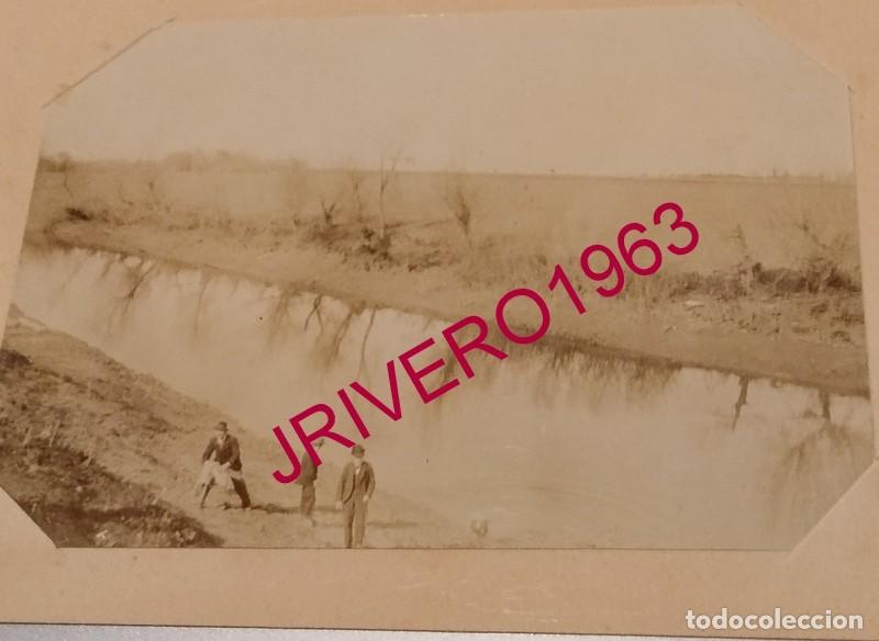 Fotograf&iacute;a antigua: SEVILLA, SIGLO XIX, ALBUMINA VISTA BRAZO DEL RIO GUADALQUIVIR, 100X70MM