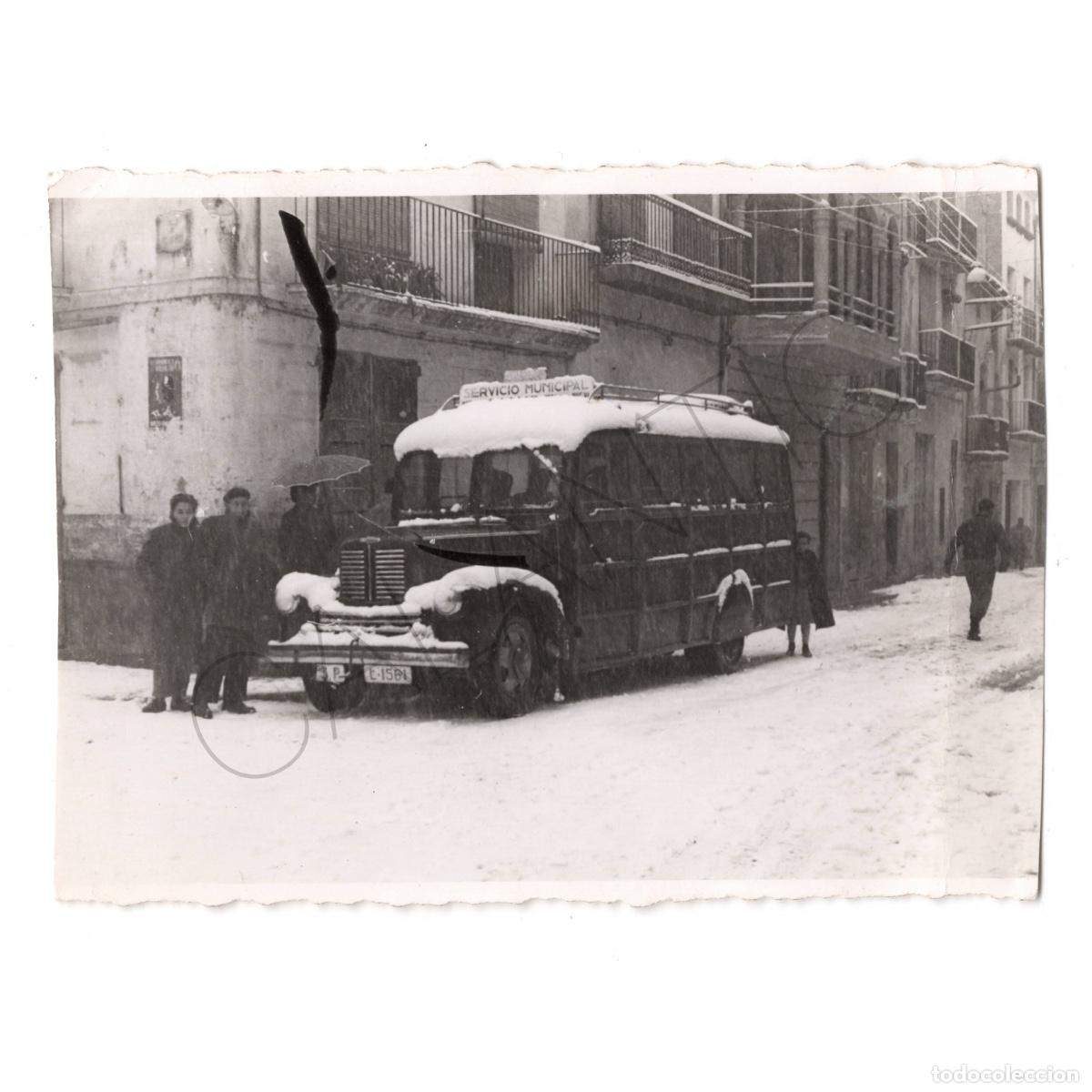 Fotograf&iacute;a antigua: Fotograf&iacute;a antigua autob&uacute;s Lleida nevado &ndash; Omnibus &ndash; L&eacute;rida &ndash; Catalunya