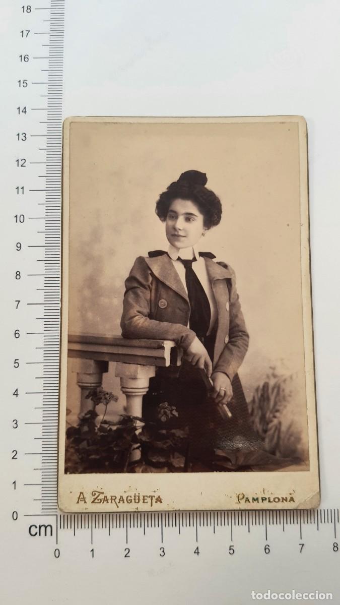 Fotograf&iacute;a antigua: Fotografia Agustin Zarag&uuml;eta Pamplona foto Joven