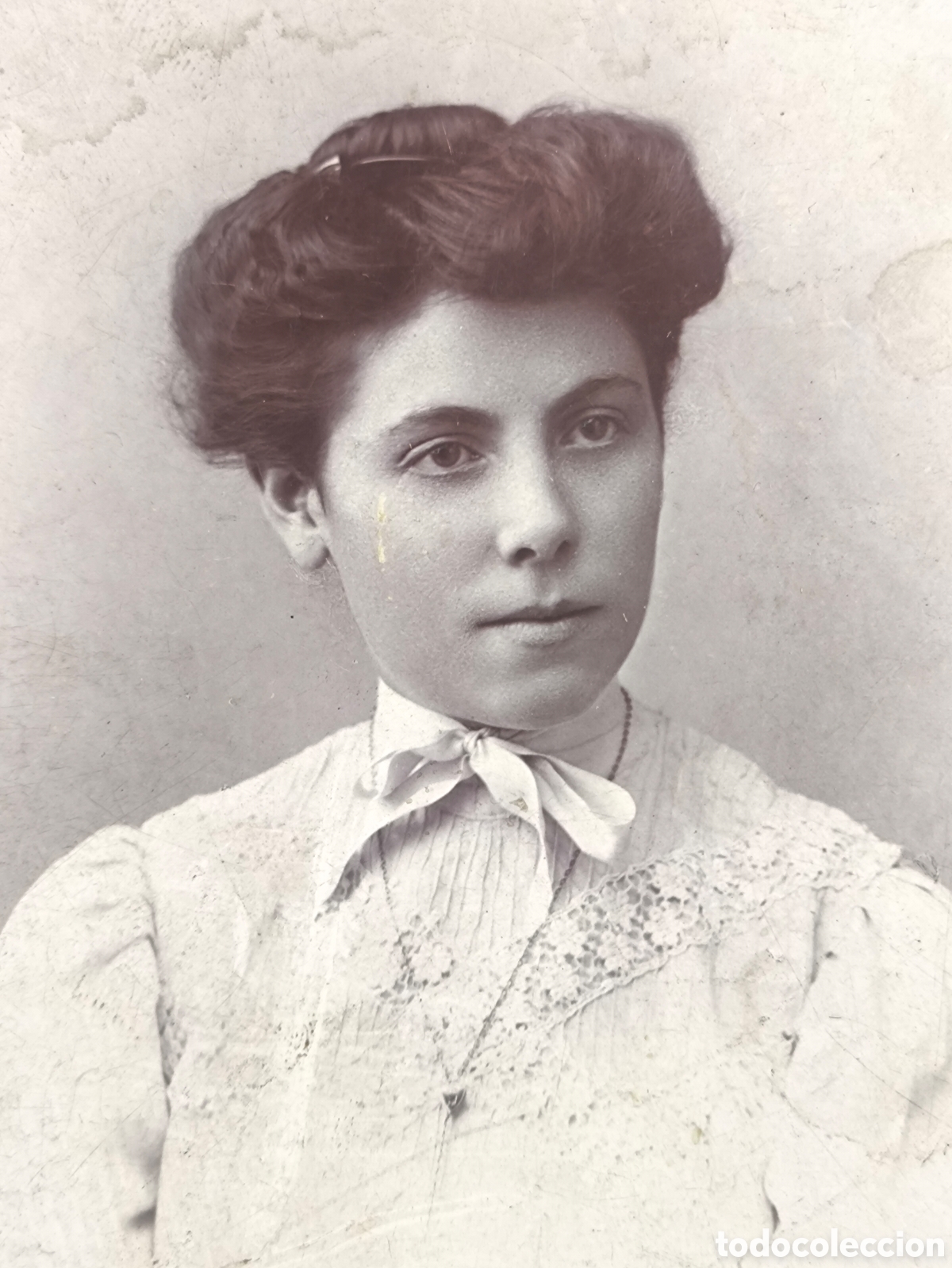 Fotograf&iacute;a antigua: FOTOGRAF&Iacute;A RETRATO DE ESTUDIO JOVEN DAMA FOT&Oacute;GRAFO A. ZUASTI BILBAO C. 1910