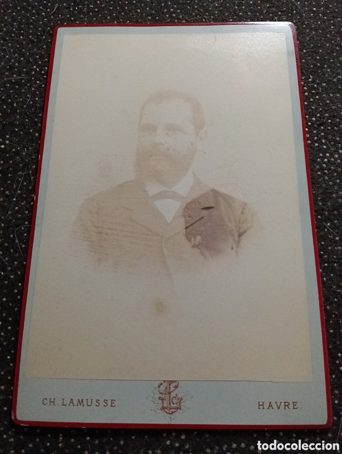 Fotograf&iacute;a antigua: 1880-1900 &Eacute;poca Victoriana Fotograf&iacute;a de un se&ntilde;or vestido para la ocasi&oacute;n 17 x 11 cm aprox.