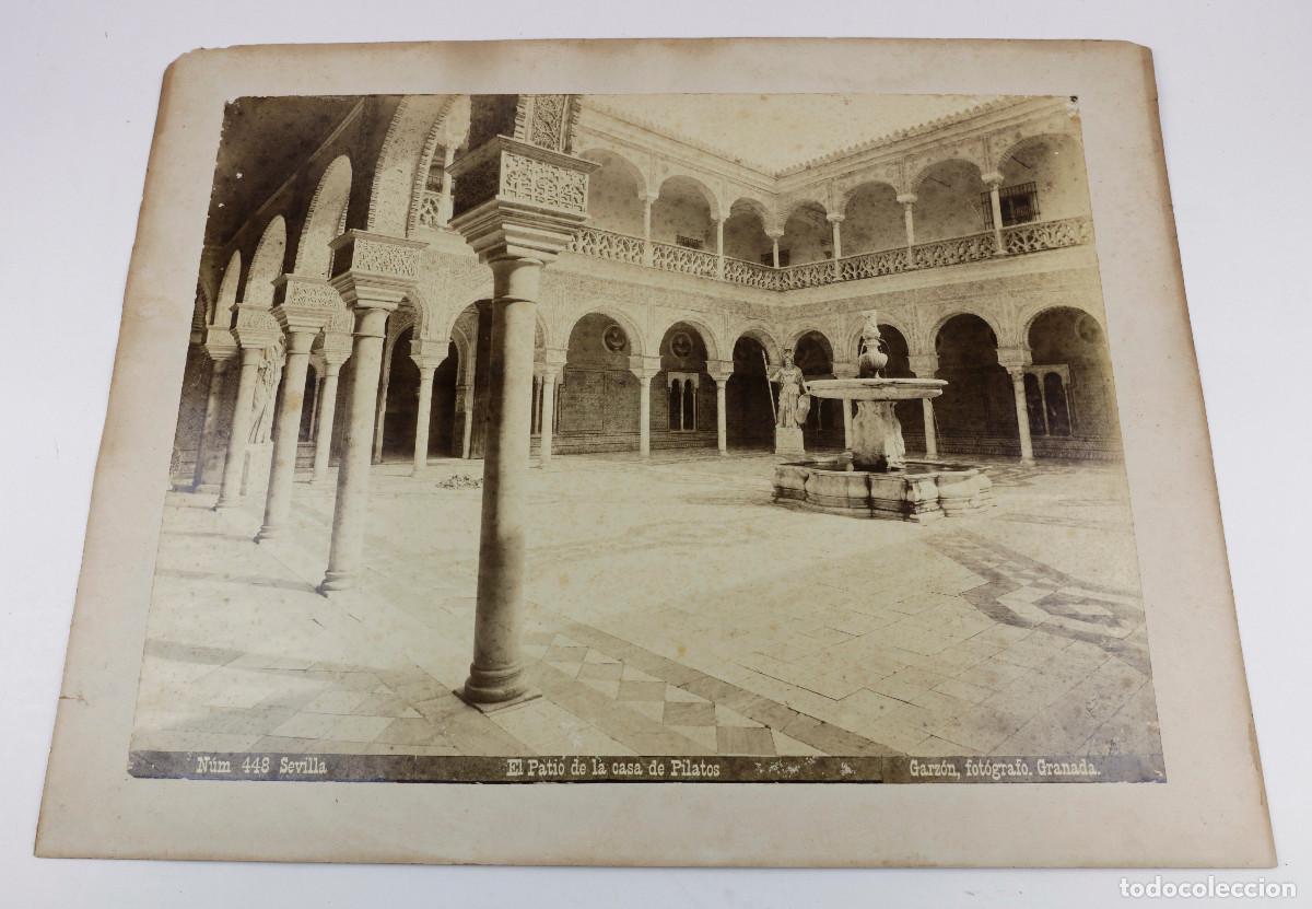 Fotograf&iacute;a antigua: El Patio de la casa Pilatos, Sevilla. Num448. Garz&oacute;n foto. Gran fotograf&iacute;a 54x42cm. Soporte:50x63cm.