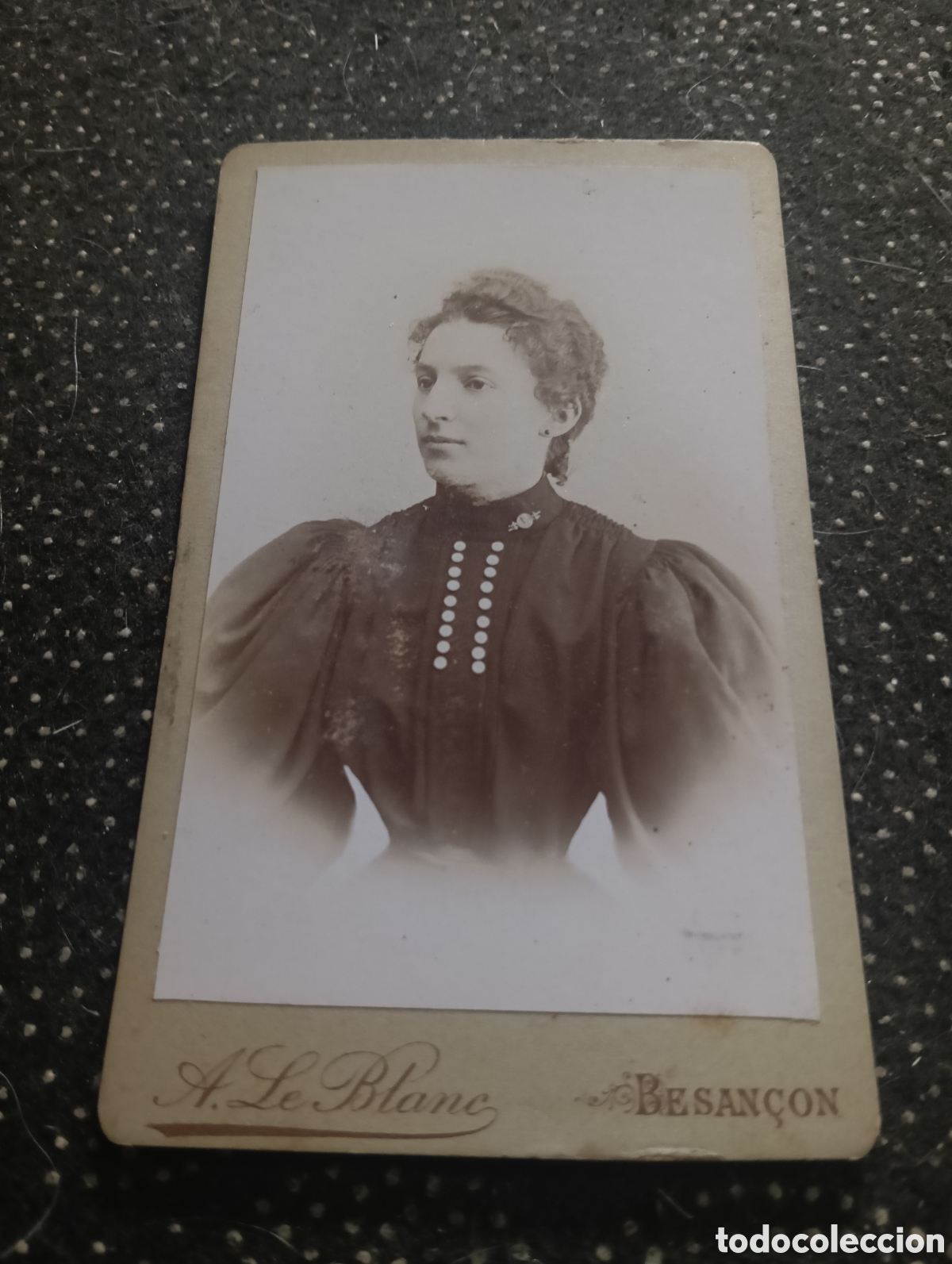 Fotograf&iacute;a antigua: 1865-1910 Fotograf&iacute;a Victoriana en cart&oacute;n de una se&ntilde;ora mide 11 x 6,5 aprox.