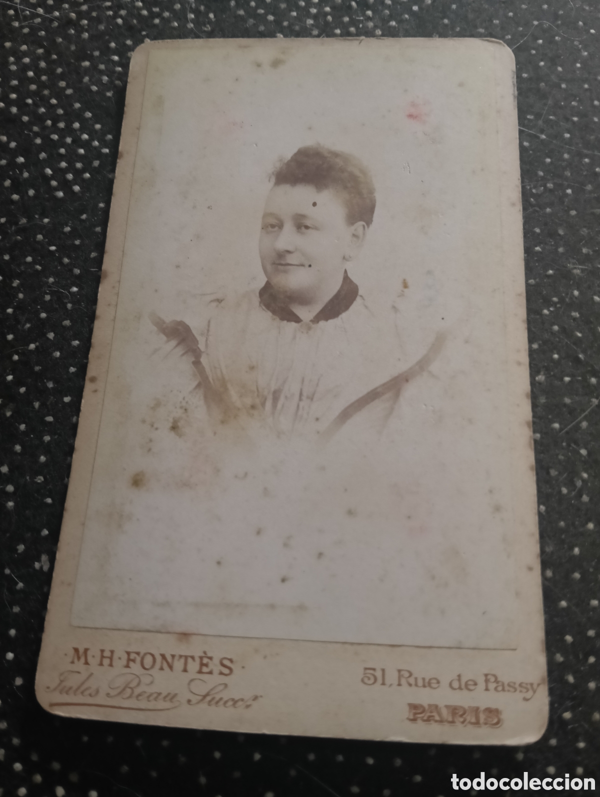 Fotograf&iacute;a antigua: 1865-1910 Fotograf&iacute;a Victoriana en cart&oacute;n de una se&ntilde;ora mide 11 x 6,5 aprox.