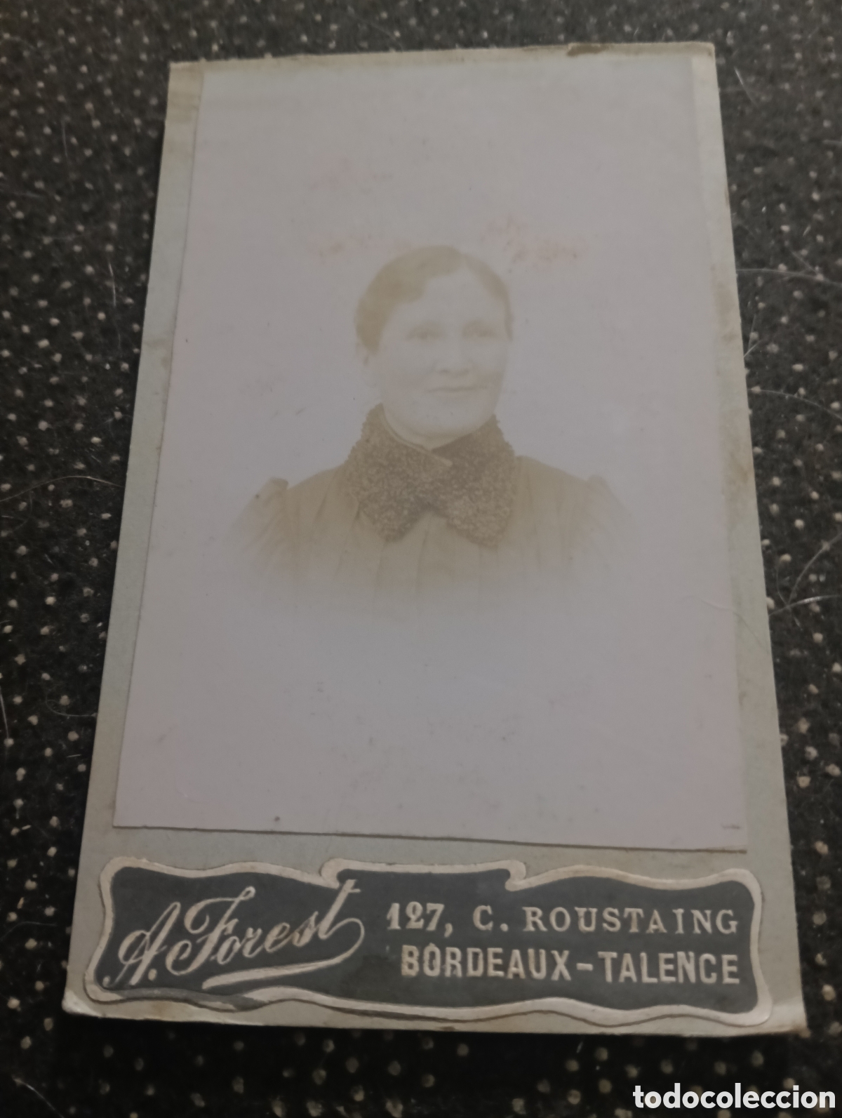 Fotograf&iacute;a antigua: 1865-1910 Fotograf&iacute;a Victoriana en cart&oacute;n de una se&ntilde;ora mide 11 x 6,5 aprox.
