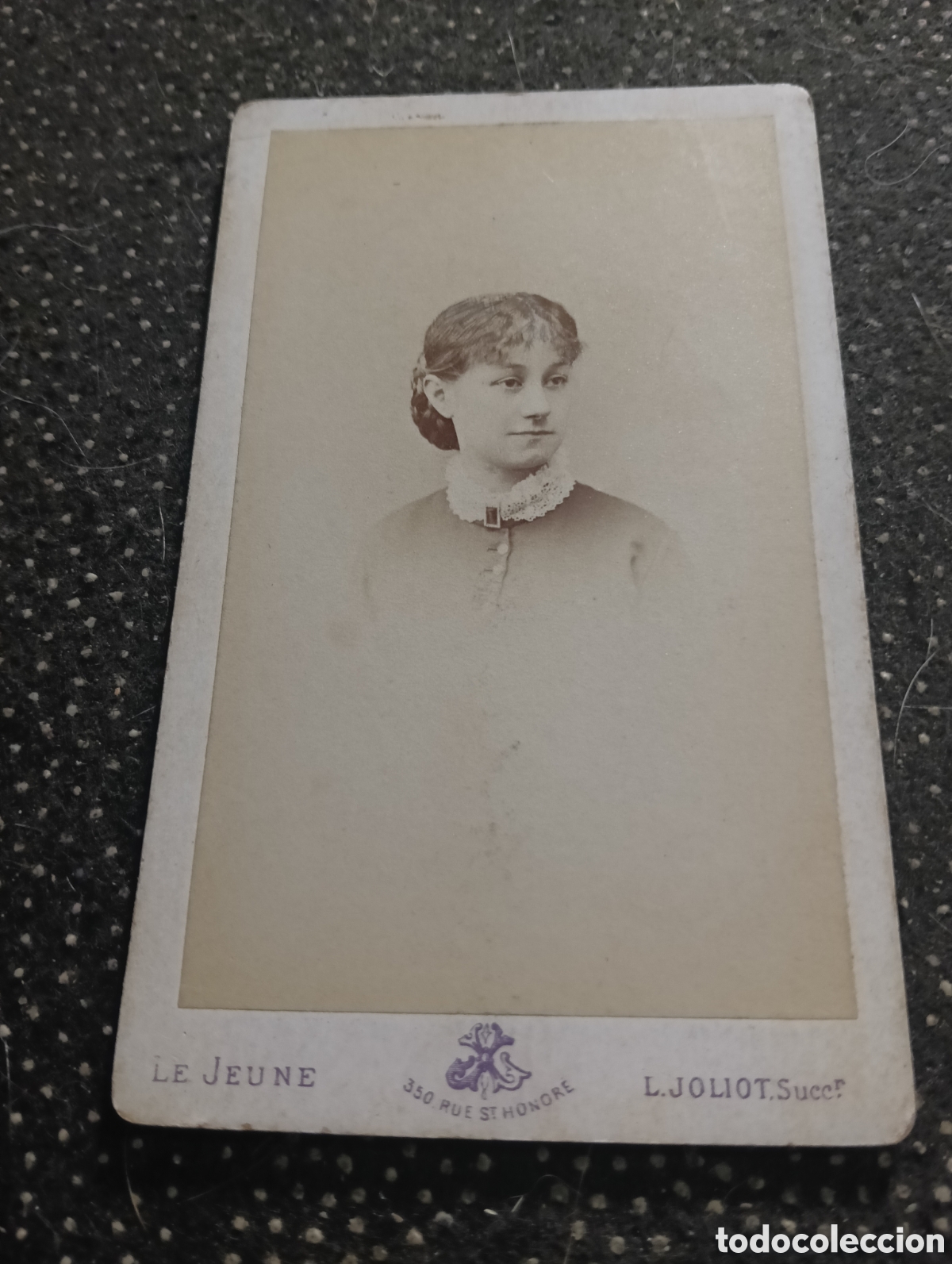 Fotograf&iacute;a antigua: 1865-1910 Fotograf&iacute;a Victoriana en cart&oacute;n de una se&ntilde;ora mide 11 x 6,5 aprox.