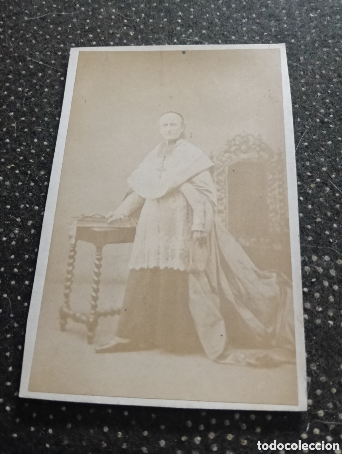 Fotograf&iacute;a antigua: 1865-1910 Fotograf&iacute;a Victoriana en cart&oacute;n de una se&ntilde;ora mide 11 x 6,5 aprox.