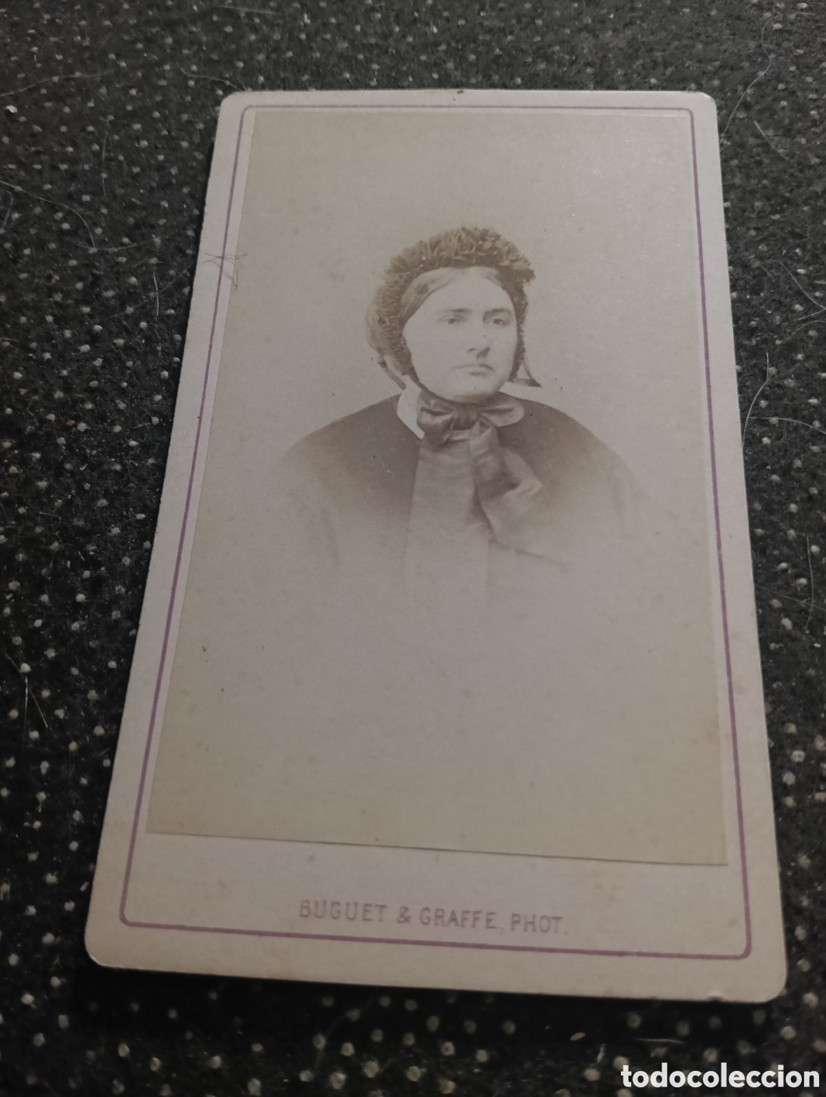 Fotograf&iacute;a antigua: 1865-1910 Fotograf&iacute;a Victoriana en cart&oacute;n de una se&ntilde;ora mide 11 x 6,5 aprox.