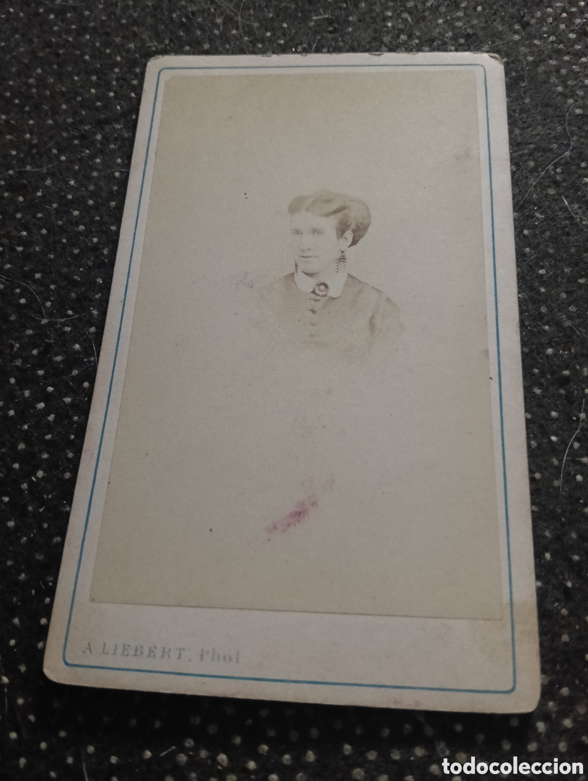 Fotograf&iacute;a antigua: 1865-1910 Fotograf&iacute;a Victoriana en cart&oacute;n de una se&ntilde;ora mide 11 x 6,5 aprox.