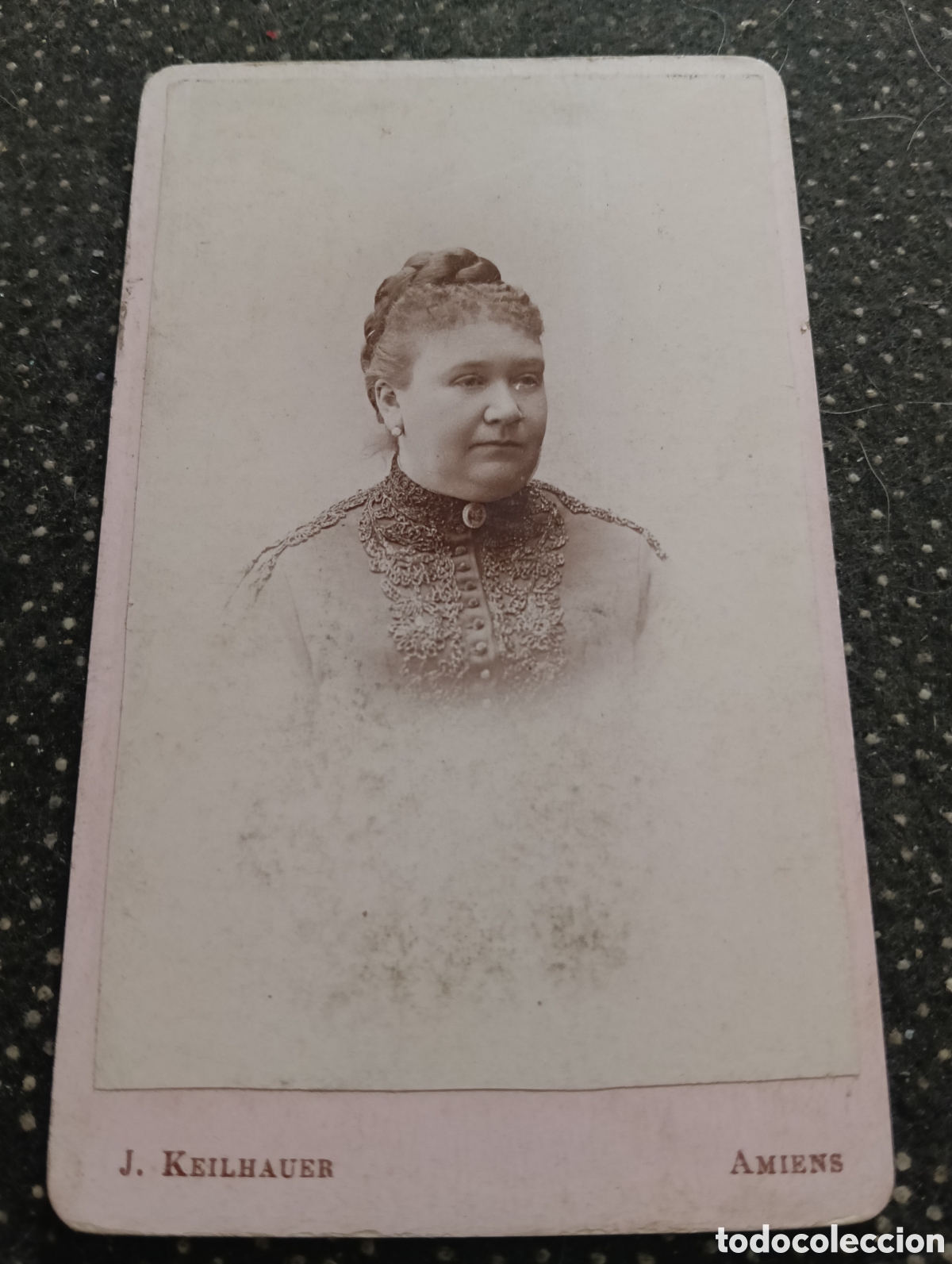 Fotograf&iacute;a antigua: 1865-1910 Fotograf&iacute;a Victoriana en cart&oacute;n de una se&ntilde;ora mide 11 x 6,5 aprox.
