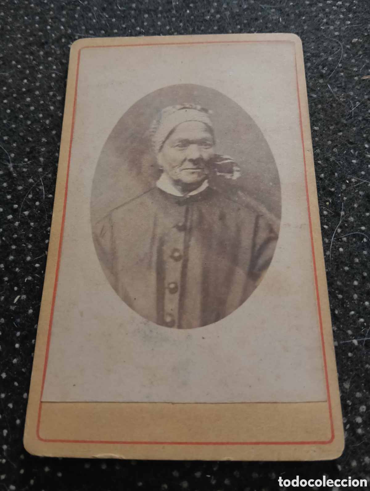 Fotograf&iacute;a antigua: 1865-1910 Fotograf&iacute;a Victoriana en cart&oacute;n de una se&ntilde;ora mide 11 x 6,5 aprox.