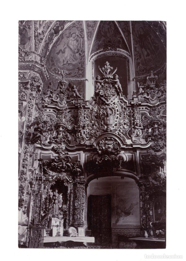Fotografia antica: SEVILLA.- CAPILLA DE SAN JOS&Eacute; ALTAR PEQUE&Ntilde;O Y PUERTO DE PASO &Agrave; LA SACRISTIA. 16X10,7