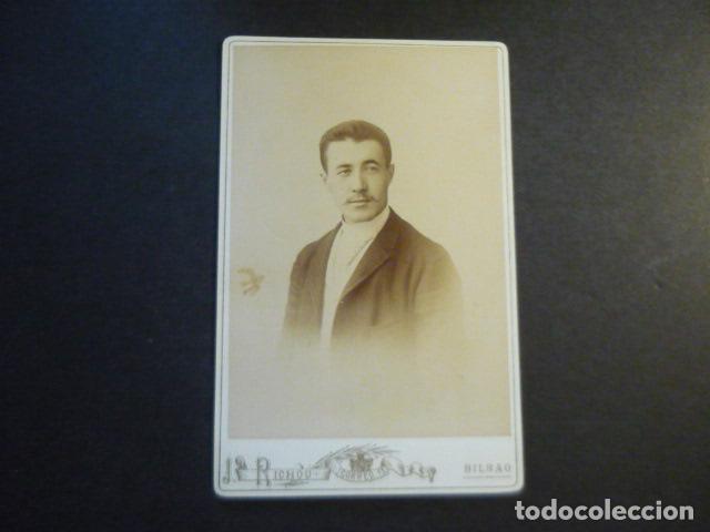 Alte Fotografie: RETRATO DE HOMBRE J. RICHOU FOTOGRAFO BILBAO 10 X 16 CM