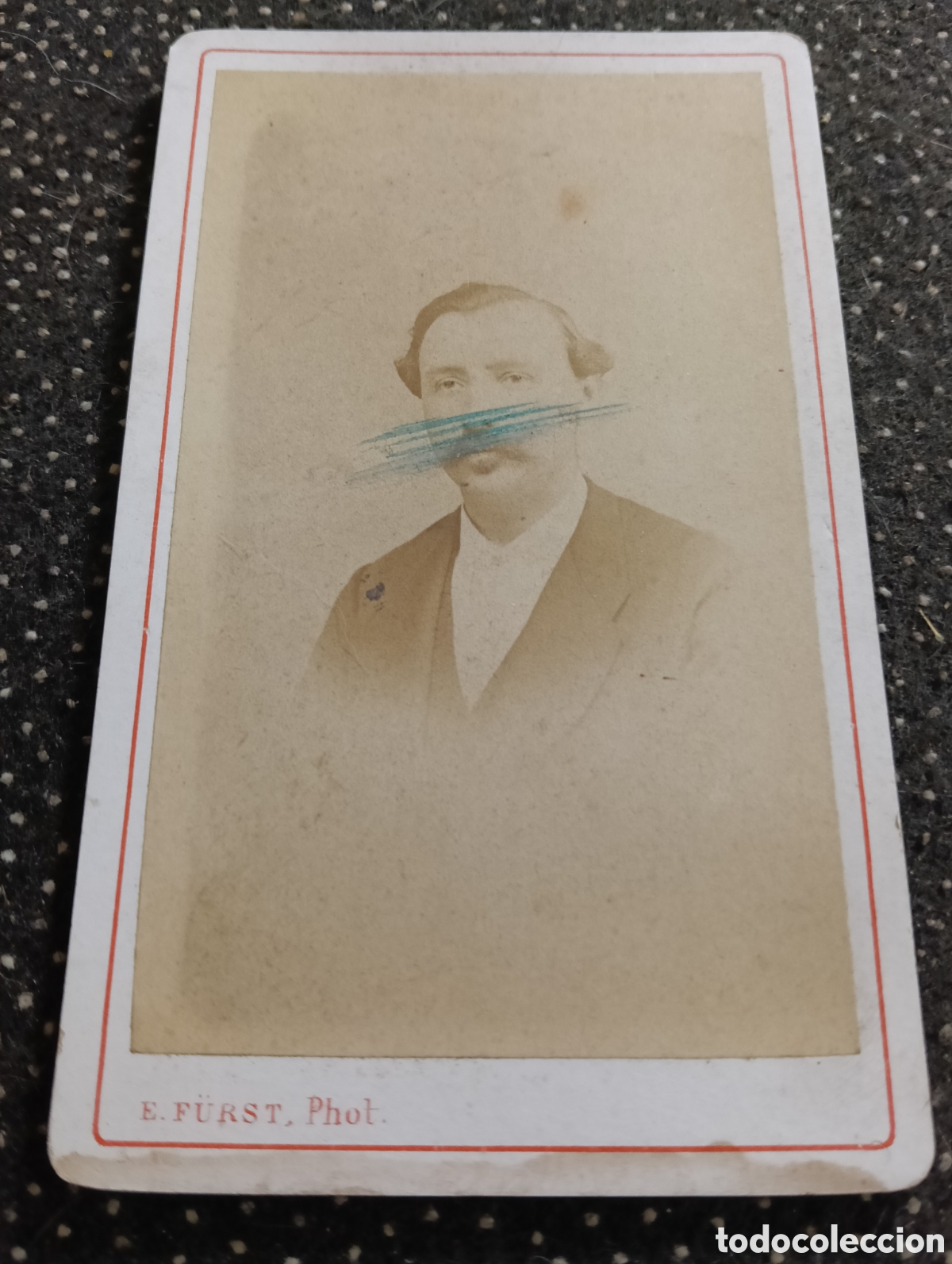 Fotograf&iacute;a antigua: 1865-1910 Fotograf&iacute;a Victoriana en cart&oacute;n de un se&ntilde;or de la &eacute;poca mide 11 x 6,5 aprox.