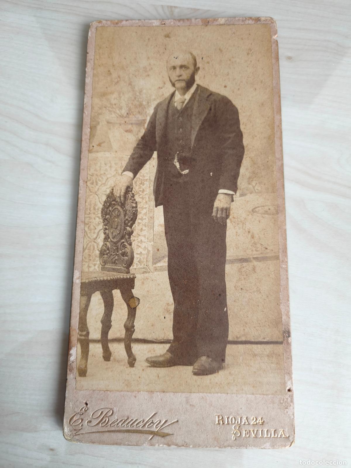 Fotograf&iacute;a antigua: Foto caballero finales del XIX de E. Beauchy. Rioja, 24. Sevilla. 21 x 10 cms
