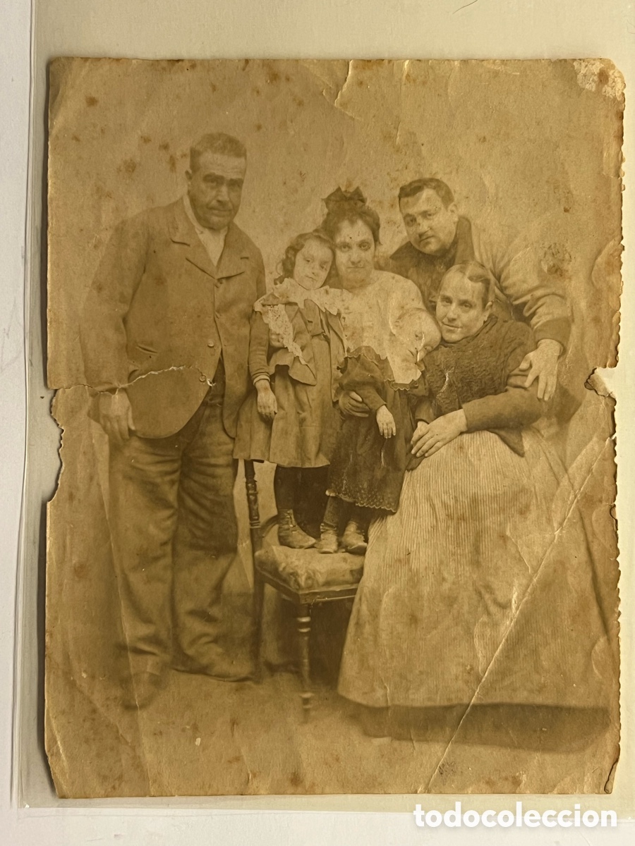 Fotograf&iacute;a antigua: VALENCIA. Un familia de la huerta.. Fotograf&iacute;a costumbrista (fin siglo XIX) Albumina