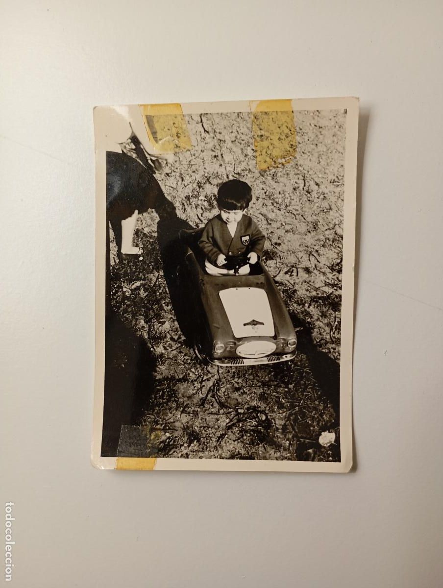 Fotograf&iacute;a antigua: ANTIGUA FOTOGRAF&Iacute;A NI&Ntilde;O EN COCHE DE JUGUETE. TDKP29D