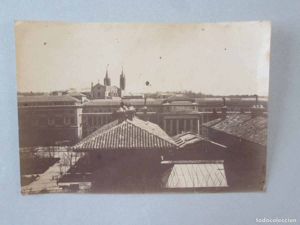 Fotograf&iacute;a antigua: Antigua fotograf&iacute;a de Madrid. El Prado y Los Jer&oacute;nimos. Siglo XIX.