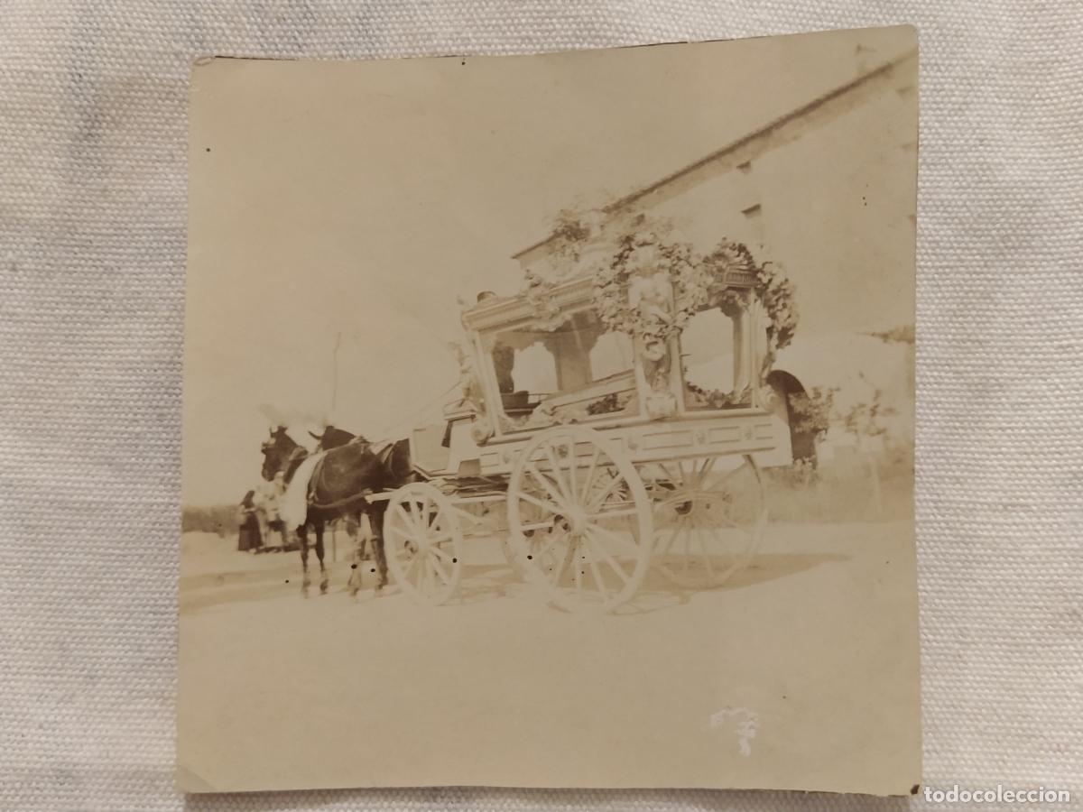 Fotograf&iacute;a antigua: COCHE FUNEBRE CARROZA - FOTOGRAFIA ALBUMINA ANTIGUA -(116.132)