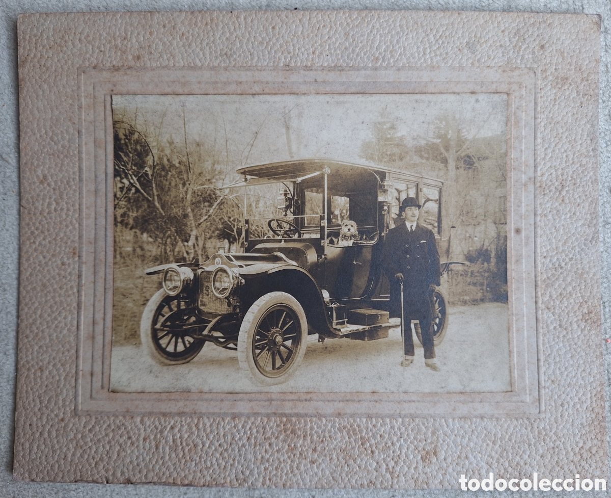 Fotograf&iacute;a antigua: Antigua Fotograf&iacute;a Caballero con curioso autom&oacute;vil - Fot&oacute;grafo El Escorial