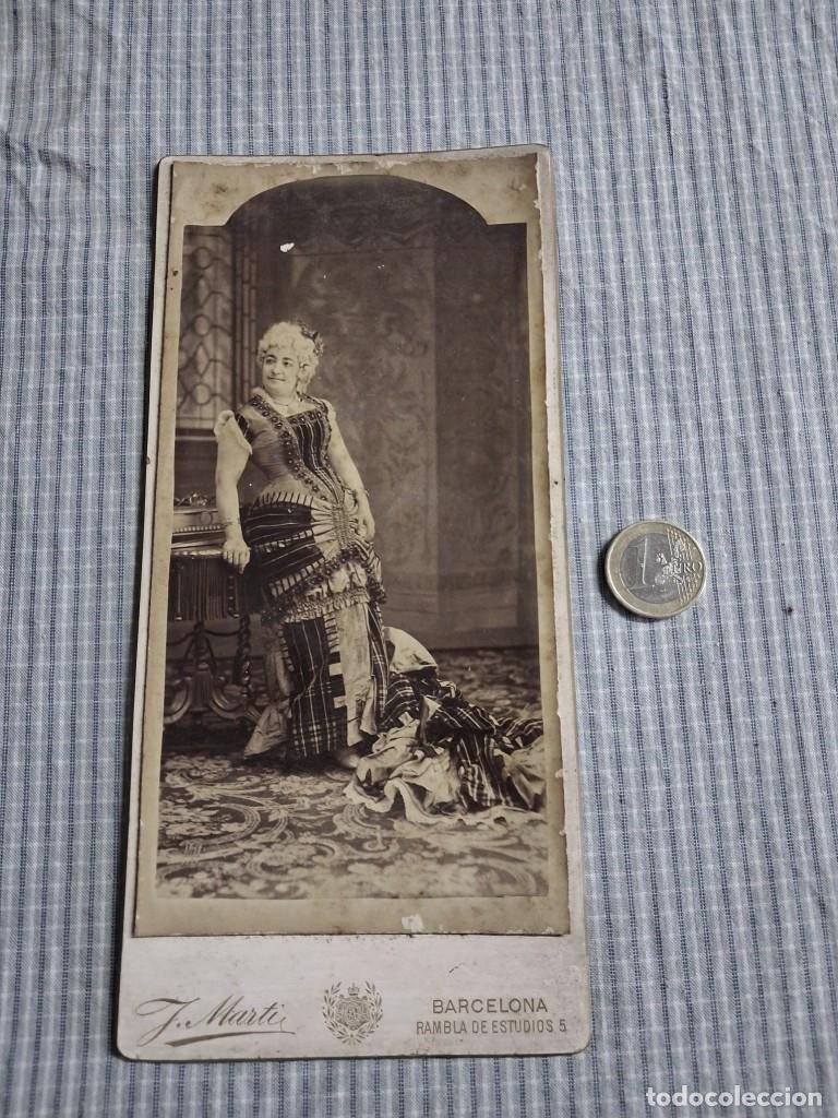 Fotograf&iacute;a antigua: Fotograf&iacute;a alb&uacute;mina Se&ntilde;ora. J. Marti. Barcelona