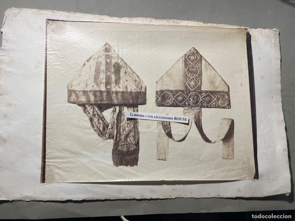 Fotograf&iacute;a antigua: ANTIGUA FOTOGRAFIA / ALB&Uacute;MINA - S.XIX - ELEMENTOS RELIGIOSOS , MONTADA SOBRE PAPEL DE LA EPOCA -
