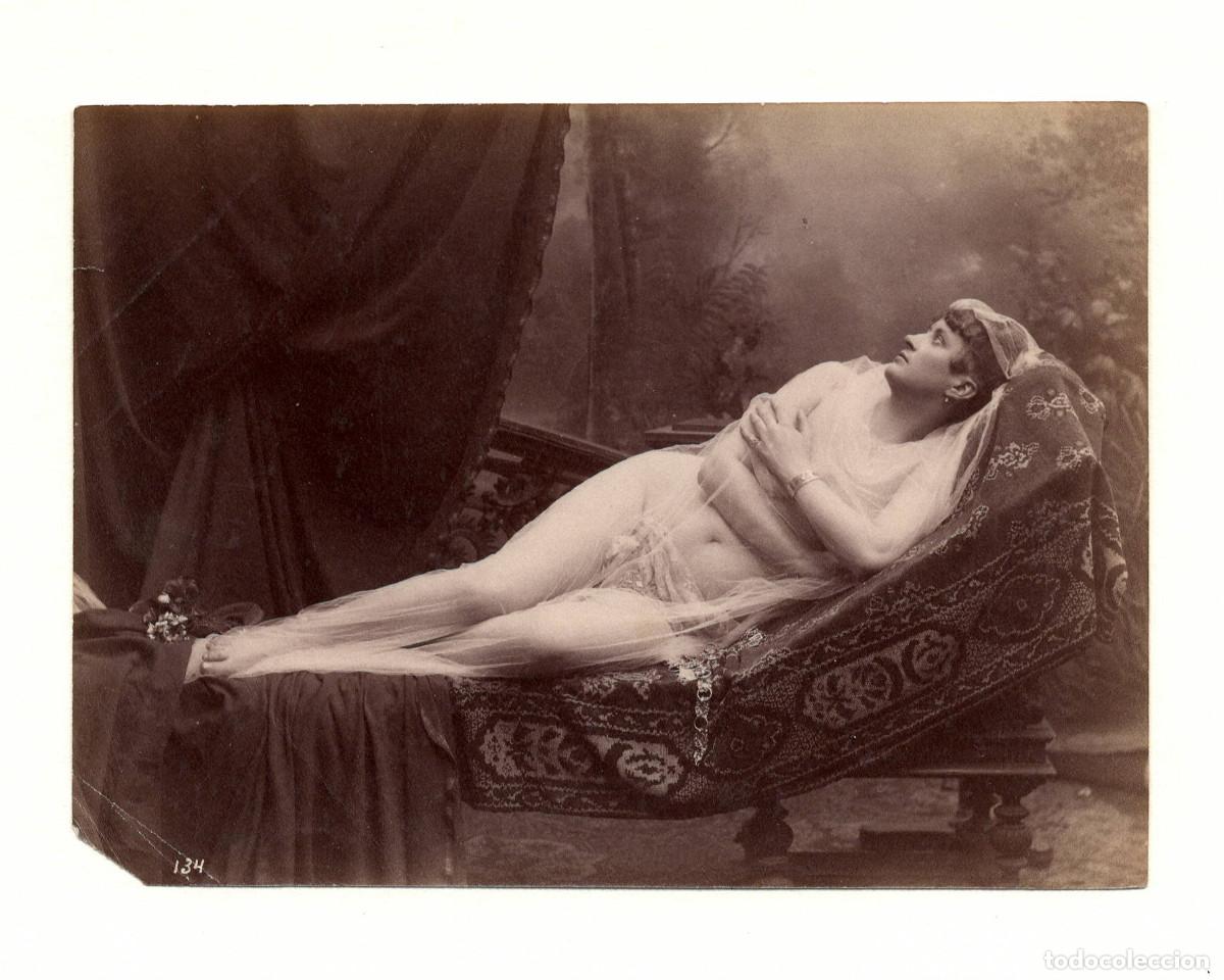 Antique Photography: Desnudo femenino de estudio, 9,5x13cm. Sin datos.