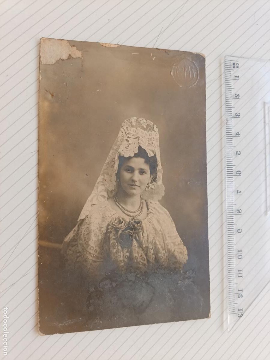 Fotograf&iacute;a antigua: Llopis fot&oacute;grafo, soporte de cart&oacute;n. 1918