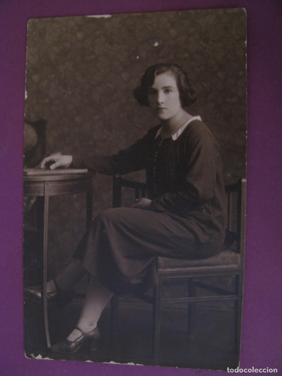 Fotograf&iacute;a antigua: ANTIGUA FOTO DE UNA MUJER. 13,5X8,5 CM