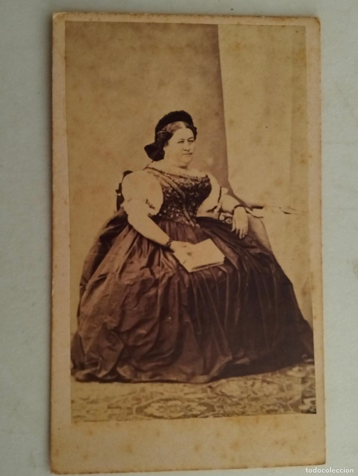 Fotograf&iacute;a antigua: TARJETA DE VISITA, FINALES SIGLO XIX, MEDIDAS 6 X 10 CM, SE&Ntilde;ORA POSANDO