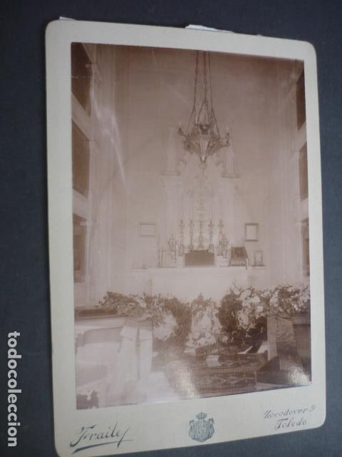 Fotograf&iacute;a antigua: TOLEDO PANTEON DE LA FAMILIA DE LA PRESA Y CABAREDA ALBUMINA FRAILE FOTOGRAFO 18 X 26,5 CM