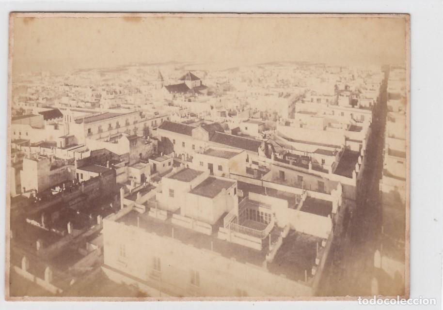 Fotograf&iacute;a antigua: C&aacute;diz. Fotograf&iacute;a antigua. Vista desde la Torre de Tavira. Tama&ntilde;o: 14 x 10 ctms.