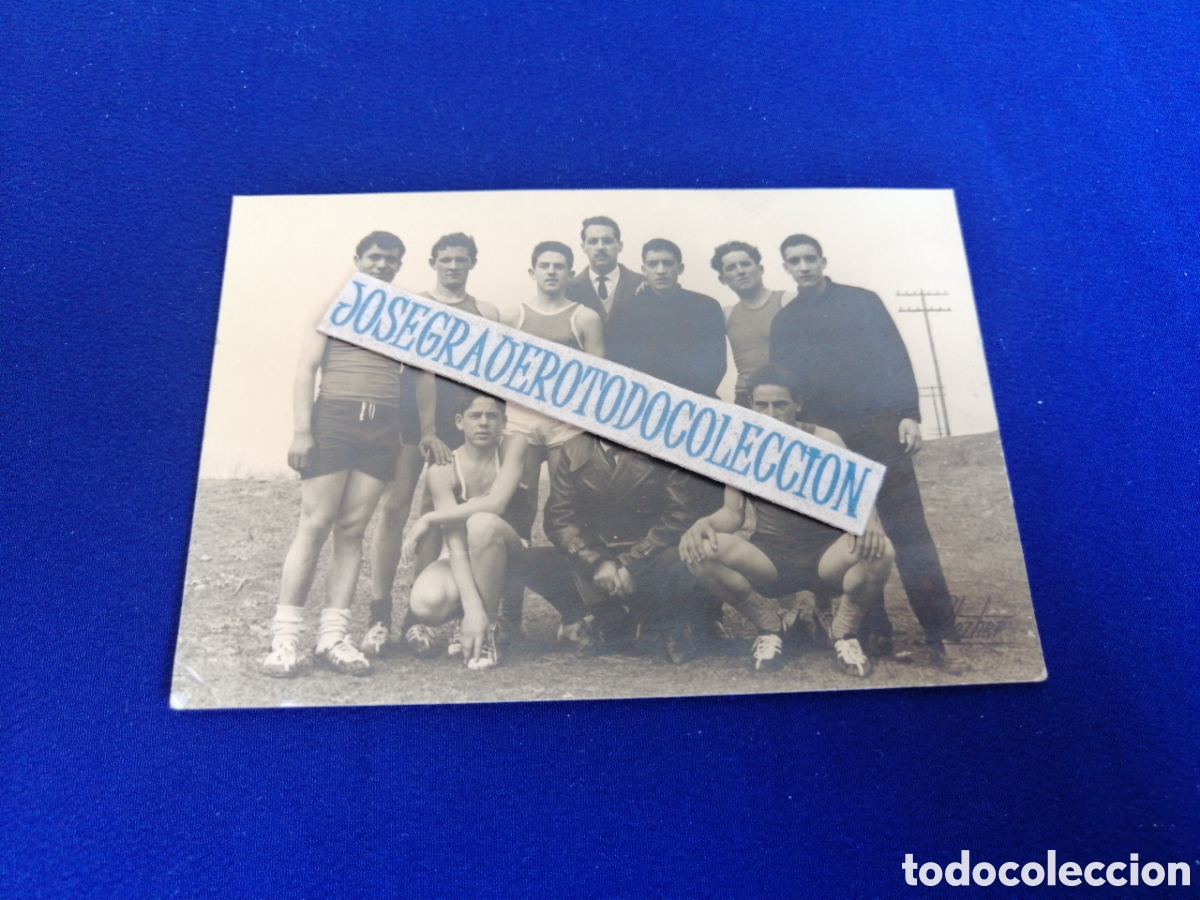 Fotograf&iacute;a antigua: DEPORTISTAS POSANDO - SELLO FOTOGR&Aacute;FICO ALEZHER (MADRID) A&Ntilde;O 1963 FOTOGRAF&Iacute;A ANTIGUA SIGLO PASADO