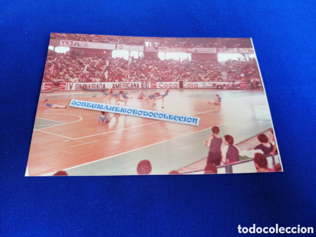 Fotograf&iacute;a antigua: IV GIMNASIA AMERICANA 1980 - GIMNASTICOS PUBLICIDAD COCA-COLA FOTOGRAF&Iacute;A ANTIGUA