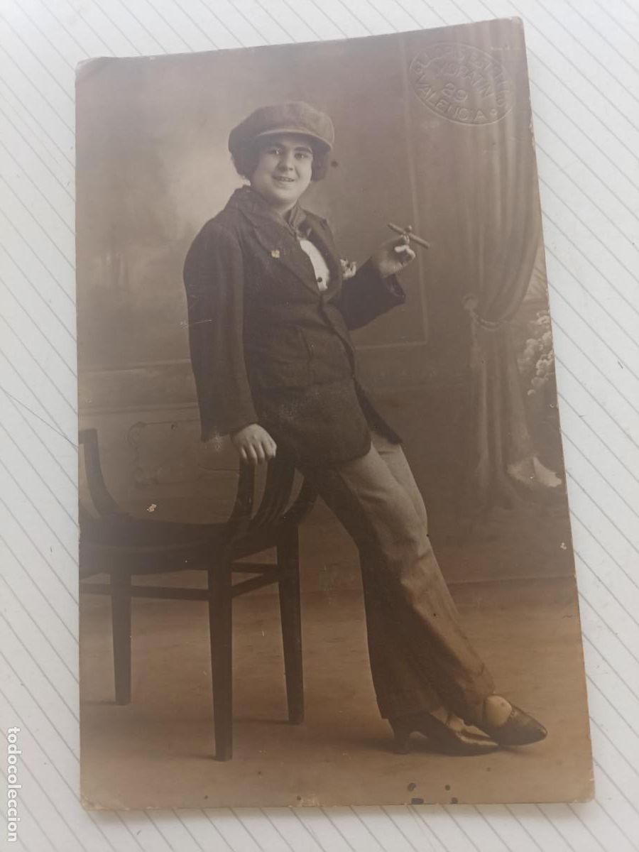 Fotograf&iacute;a antigua: Llopis Estell&eacute;s fot&oacute;grafo, Valencia. Foto en soporte r&iacute;gido. Tarjeta postal