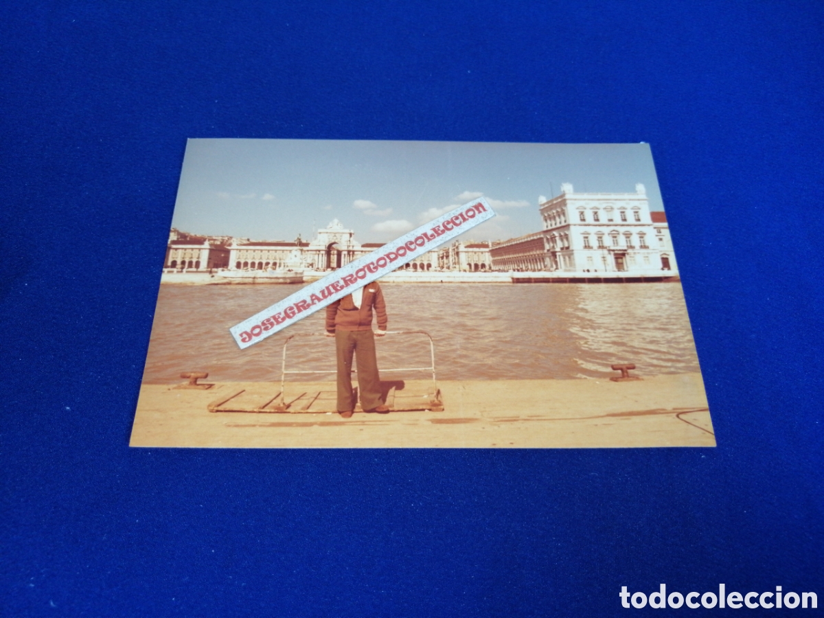 Fotograf&iacute;a antigua: LISBOA - PLAZA DEL COMERCIO (PORTUGAL) A&Ntilde;O 1978 FOTOGRAF&Iacute;A ANTIGUA