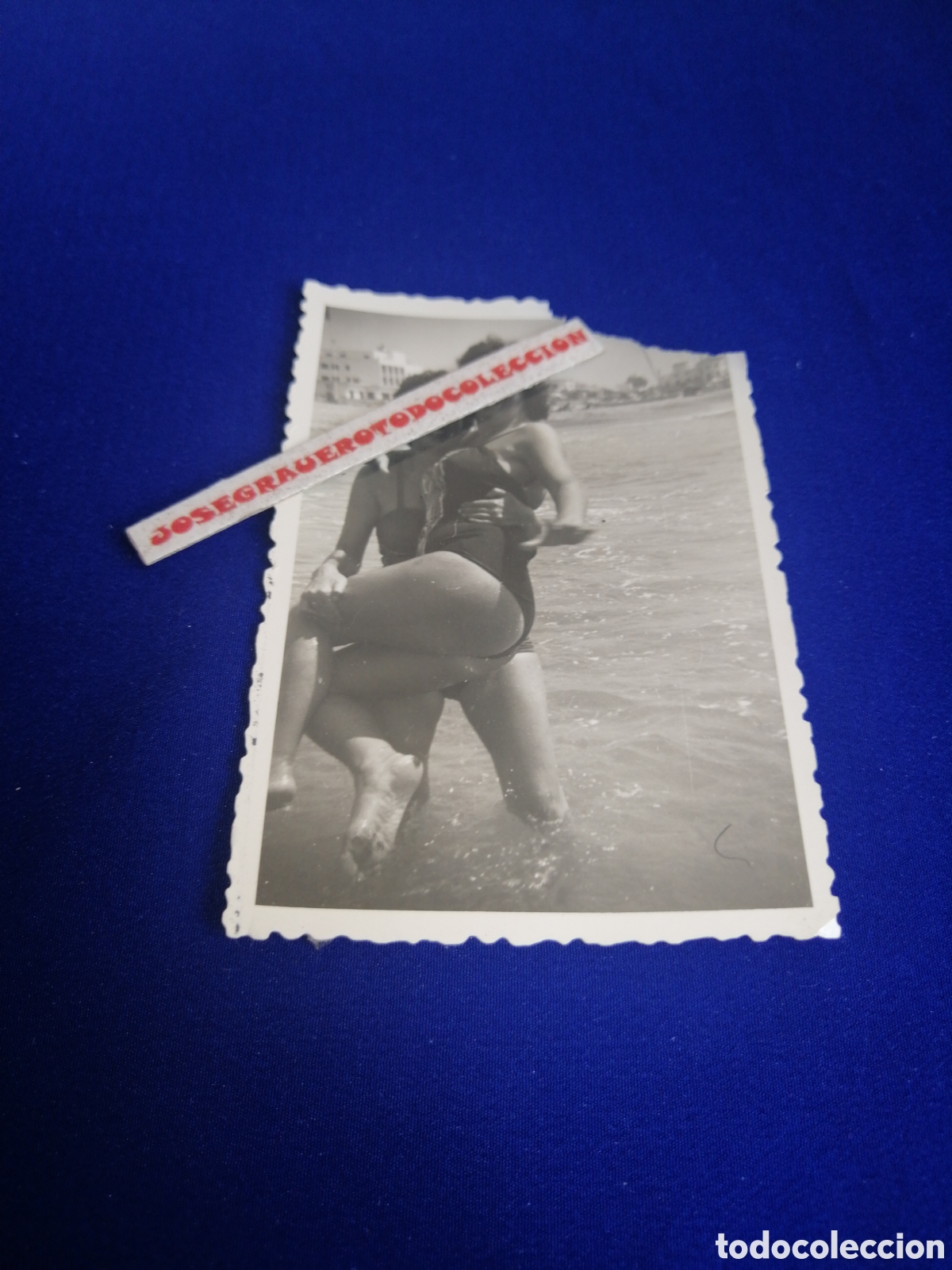 Fotograf&iacute;a antigua: PLAYA MODELOS EN BA&Ntilde;ADOR POSANDO FOTOGRAF&Iacute;A ANTIGUA SIGLO PASADO