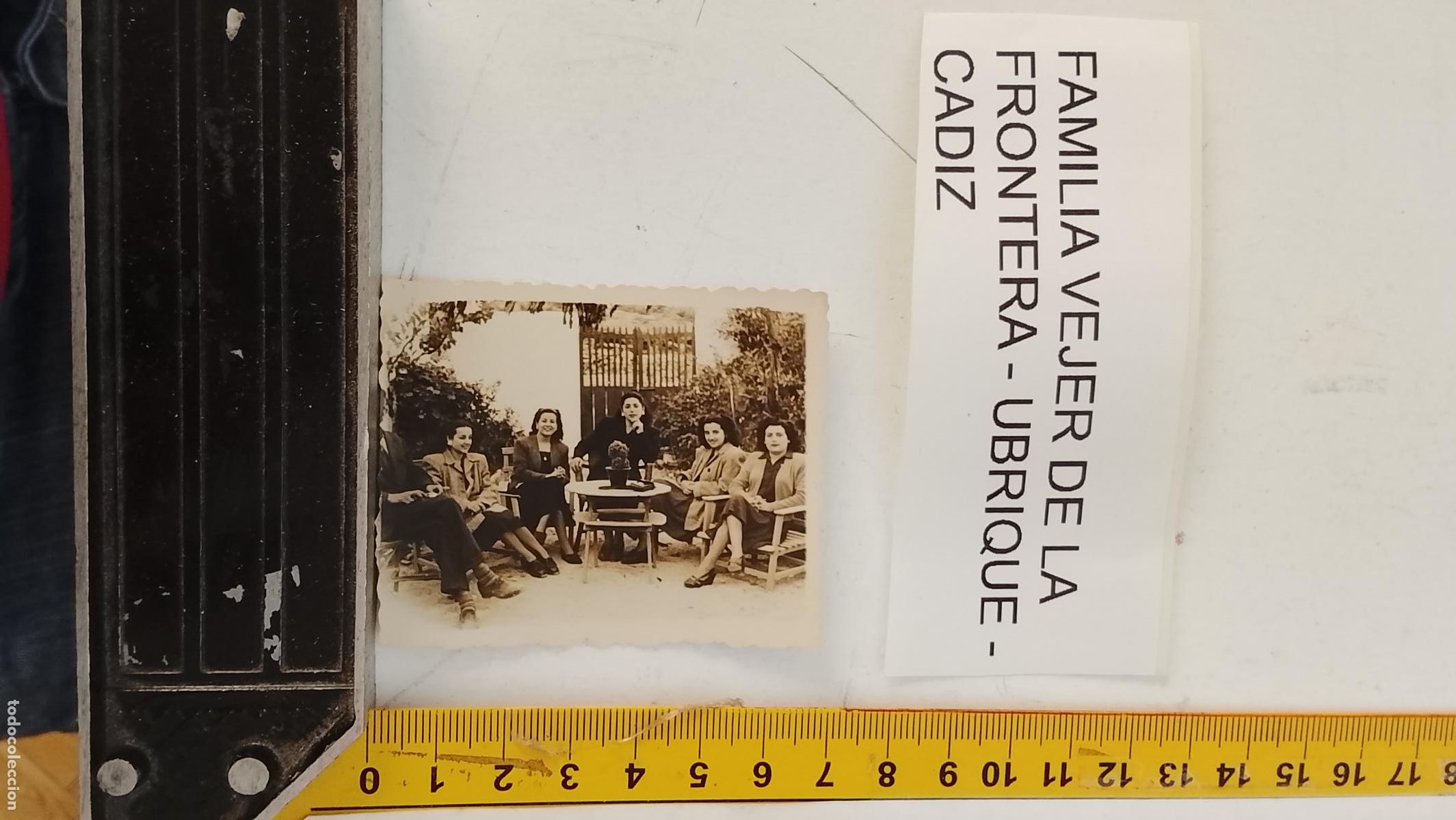 Fotograf&iacute;a antigua: FOTOGRAFIA ANTIGUA VEJER DE LA FRONTERA CADIZ - FAMILIA VEJER UBRIQUE - 1948