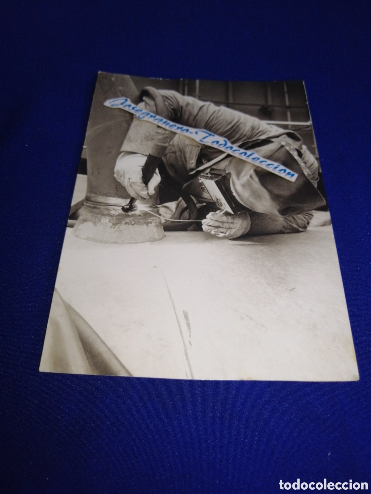 Fotograf&iacute;a antigua: OPERARIO- SOLDADOR -TRABAJADOR -ESTUBAL PORTUGAL 1978 FOTOGRAF&Iacute;A